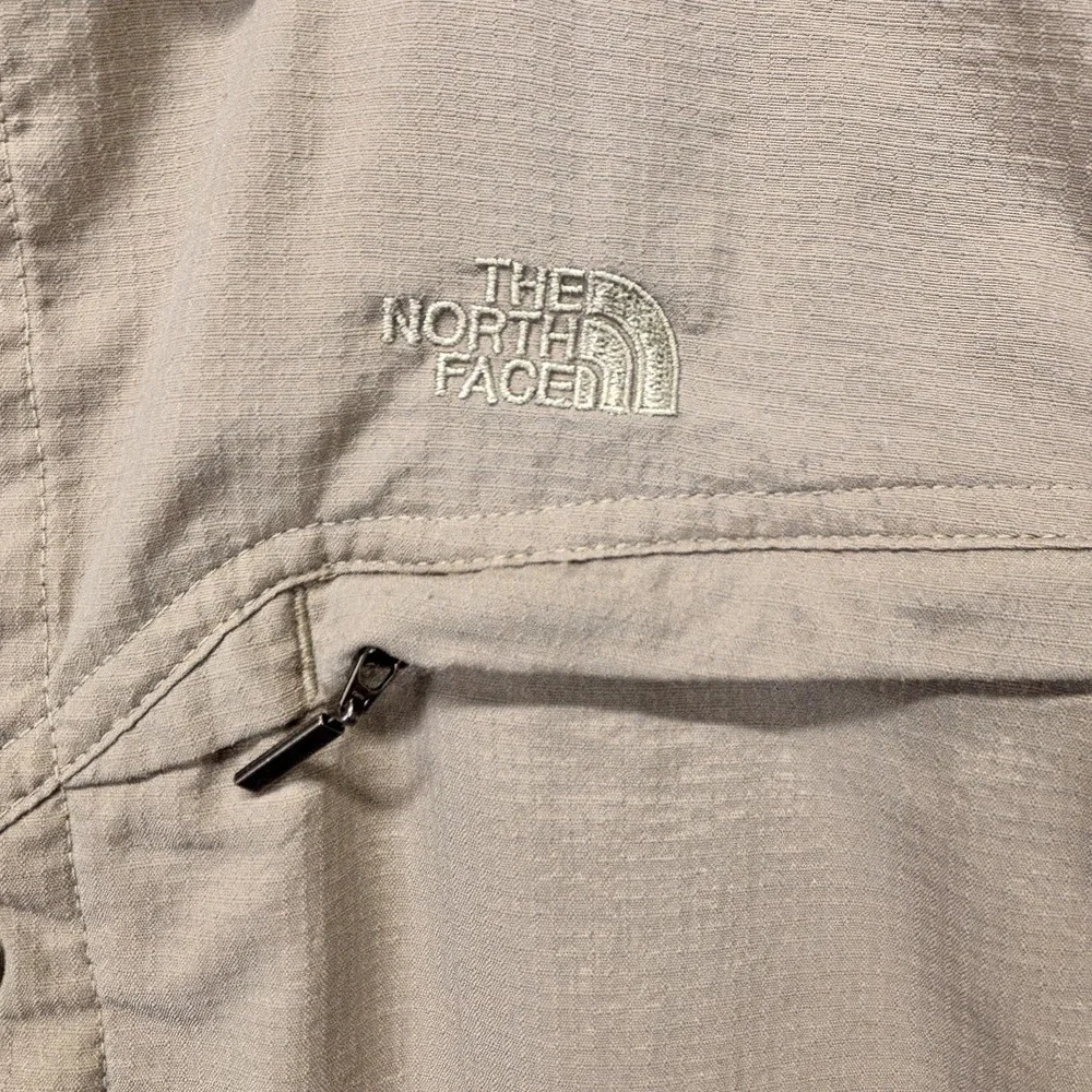 The North Face‎ Shirt Mens XL Beige Nylon Long Sleeve Vented Fishing Outdoor